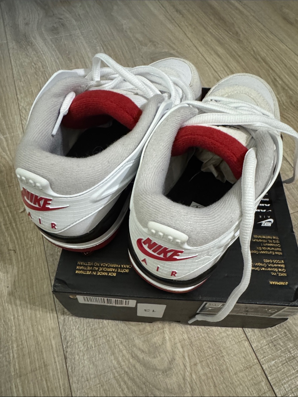 Nike Kids White Sneakers with Red Accents - Air Jordan